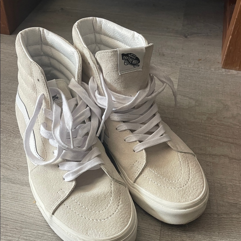 Men’s Vans White/Tan Sk8-Hi Suede High-Top Sneakers